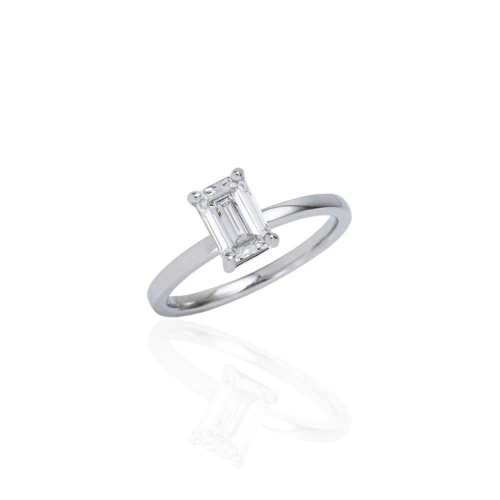 1carat EmeraldCut Ring